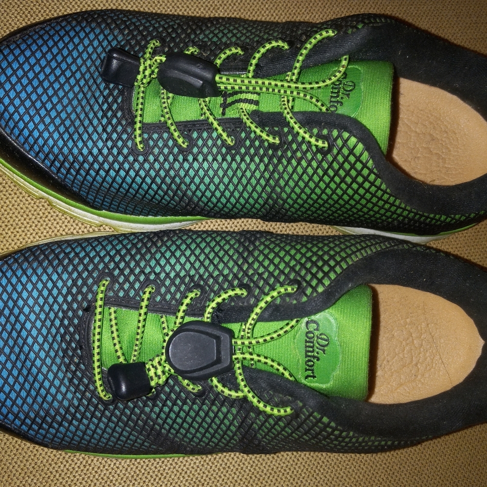 Dr Comfort walking and running shoes great for Diabetic Feet